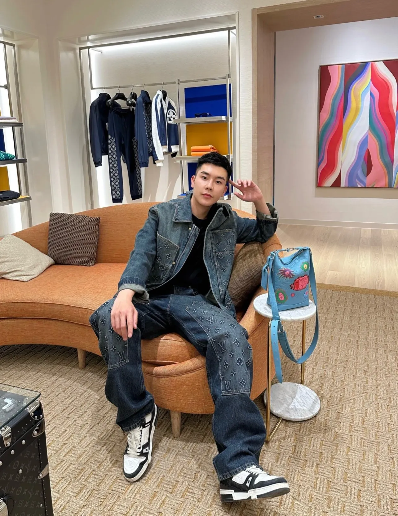 Louis Vuitton/Louis Vuitton presbyopic embossed jeans